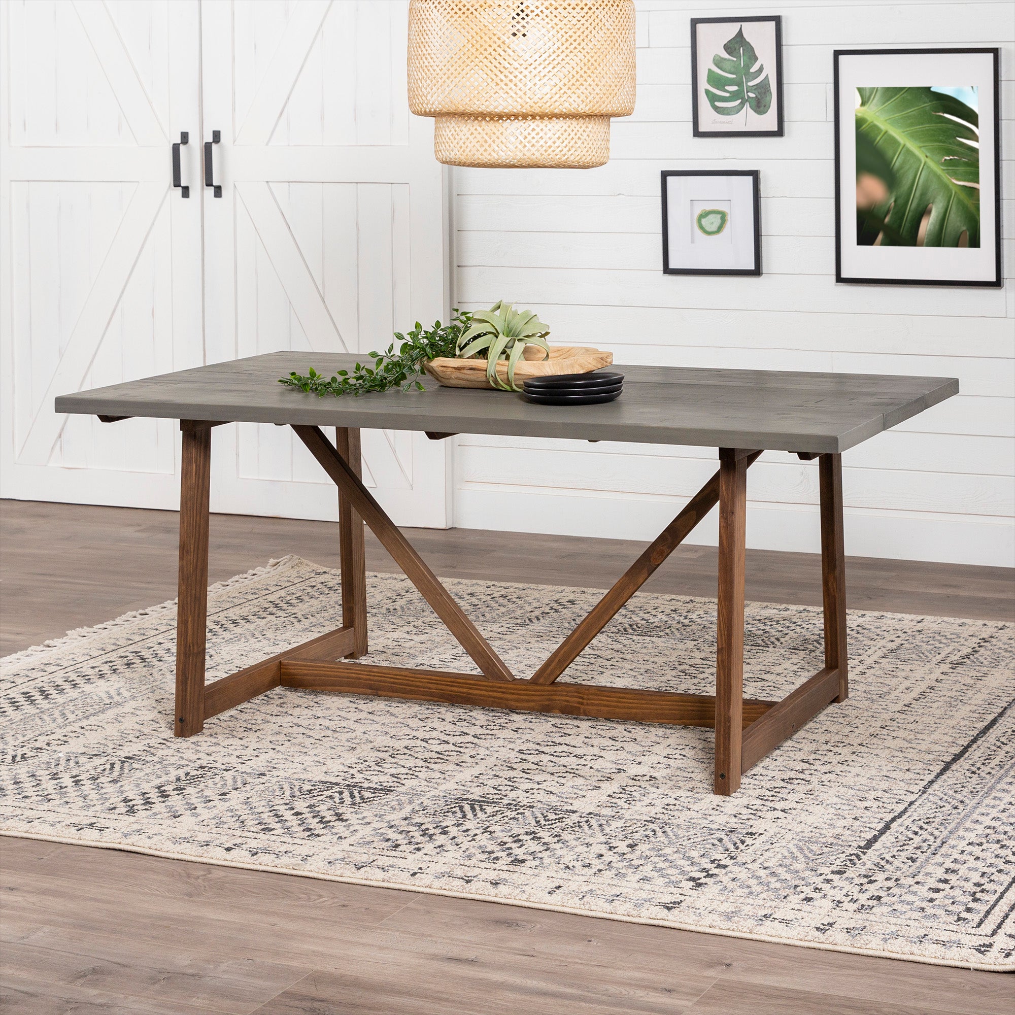 Mesa de comedor con caballete de madera maciza Brennan