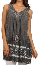 Sakkas Ruth Top batik sin mangas con cuello en V y corte relajado con lentejuelas bordadas
