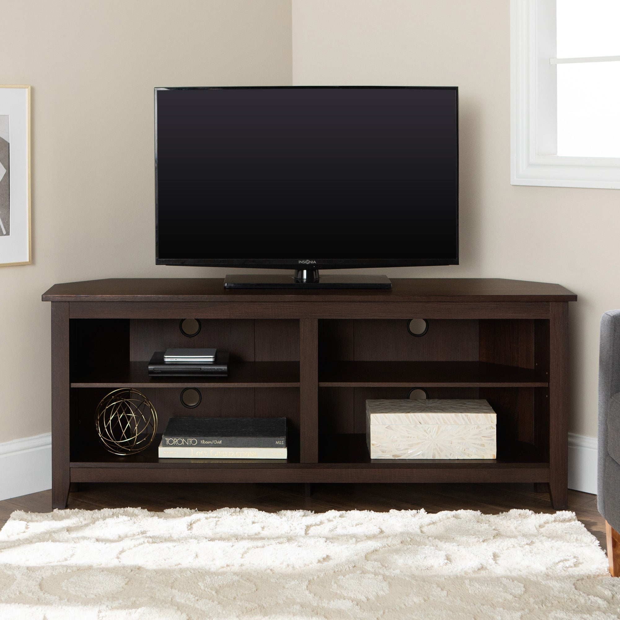 Mueble de TV de esquina de madera de estilo transicional de 58"