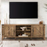 Mueble de TV con puerta de granero