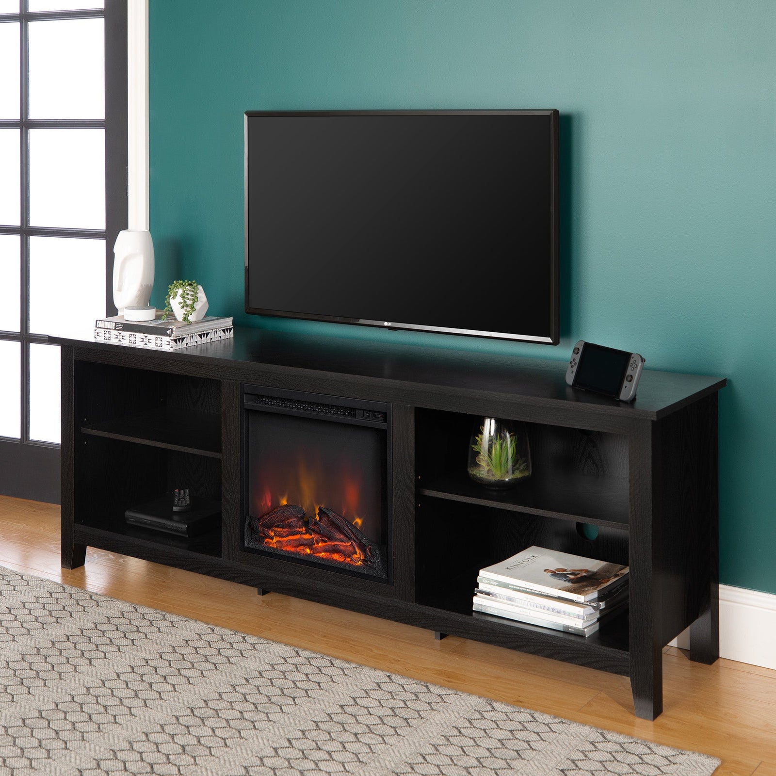 Mueble de TV con chimenea Essential