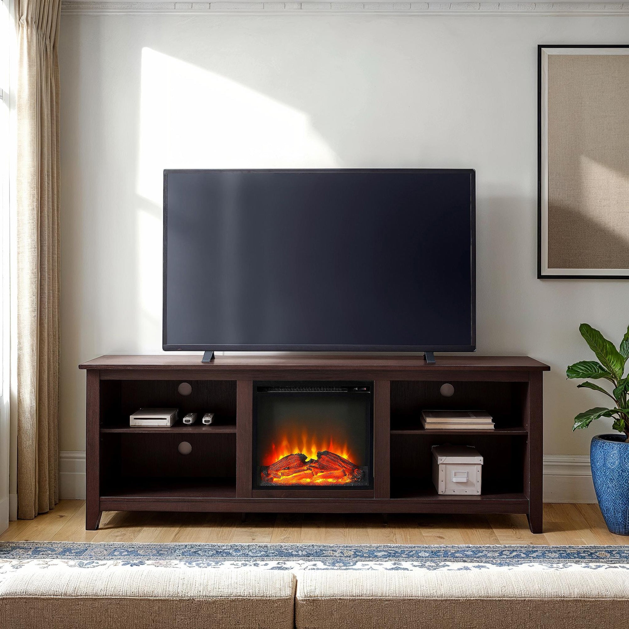 Mueble de TV con chimenea Essential