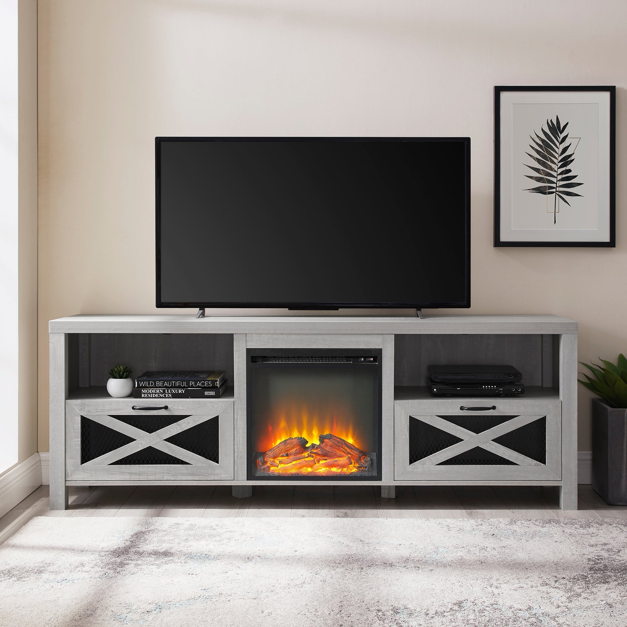 Mueble de TV con chimenea rústica de 70" de Farmhouse Abilene