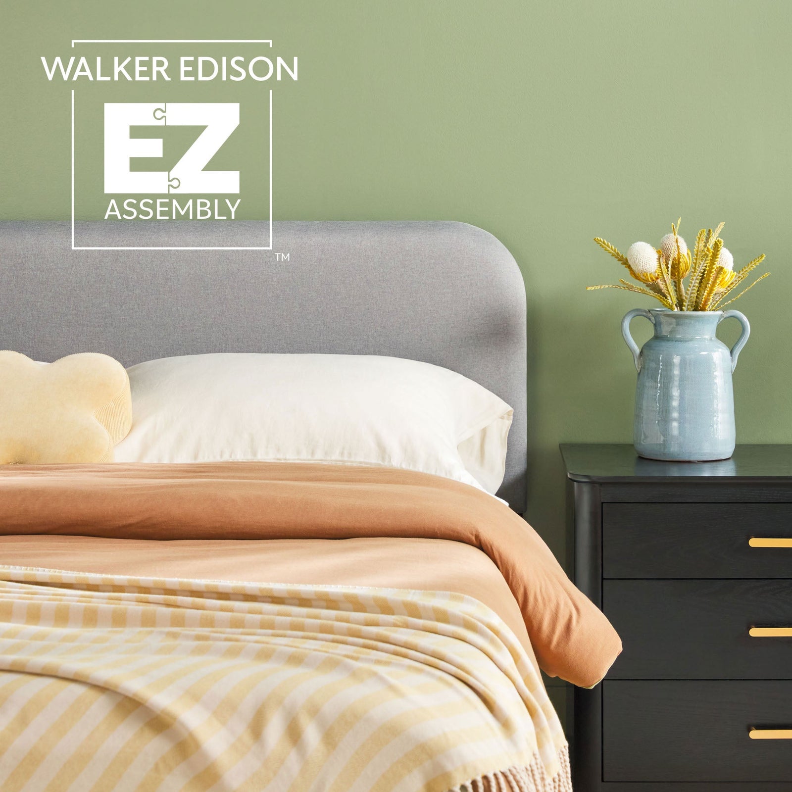 Cabecero tapizado contemporáneo Annette con estructura de cama de madera curva