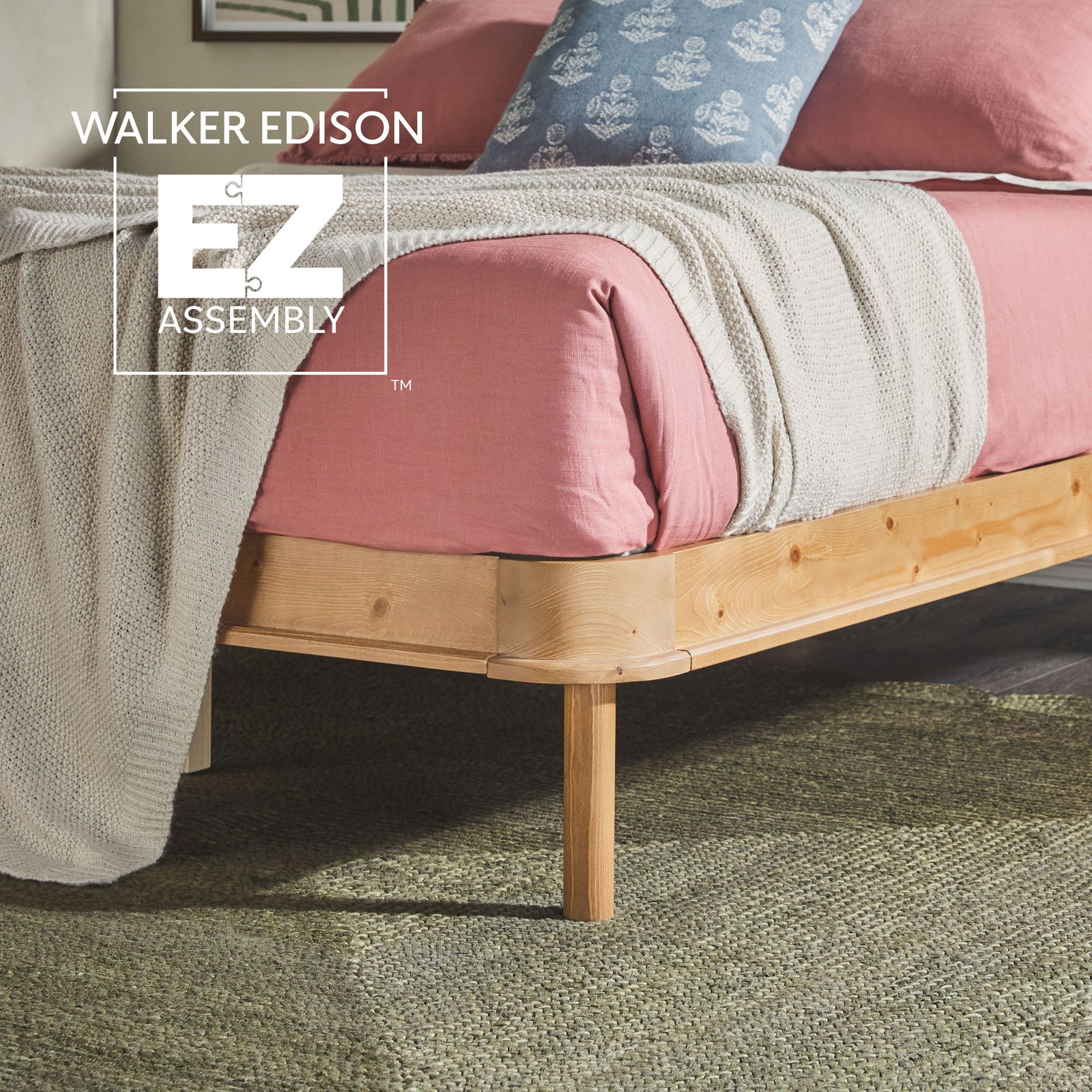 Cabecero tapizado contemporáneo Annette con estructura de cama de madera curva