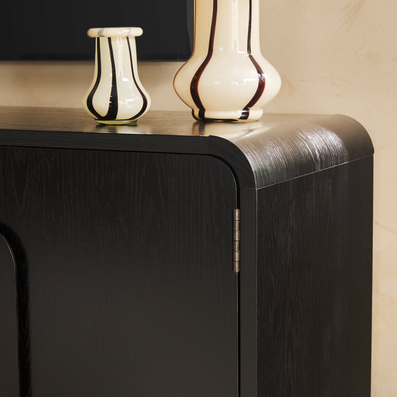 Aparador curvo moderno con mueble para TV Chantelle