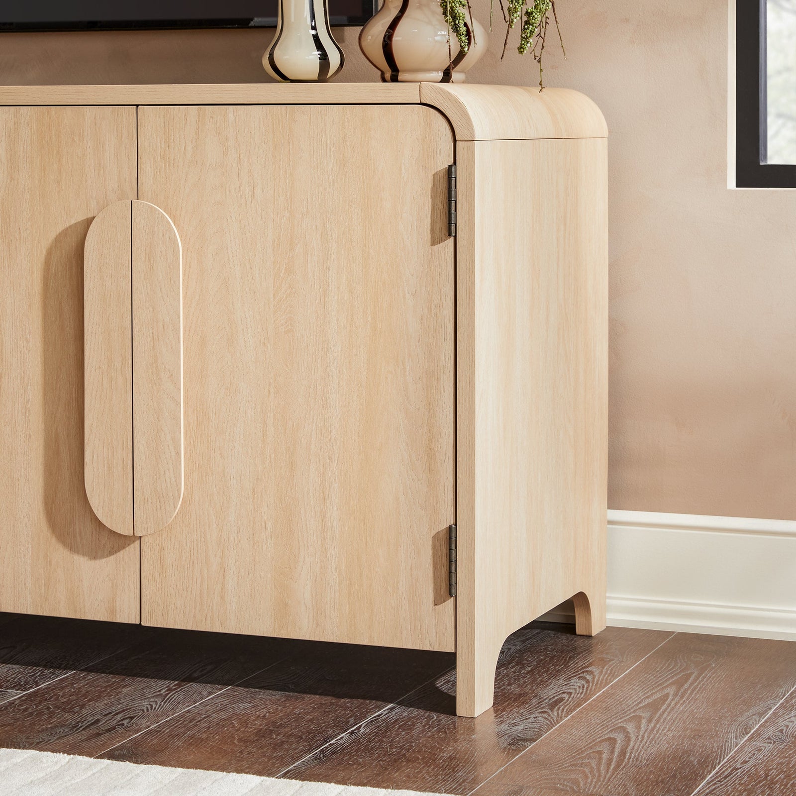 Aparador curvo moderno con mueble para TV Chantelle