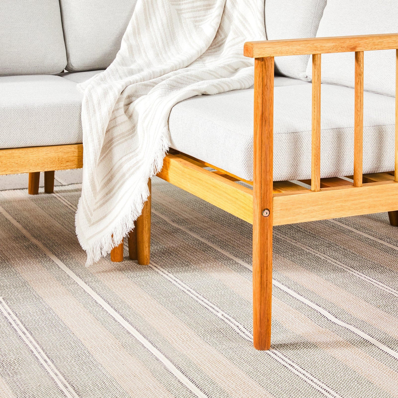 Conjunto modular moderno de 5 piezas en forma de L para exteriores de madera maciza con husillo