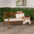 Loveseat de exterior con respaldo de listones de acacia de estilo moderno de mediados de siglo de Zander