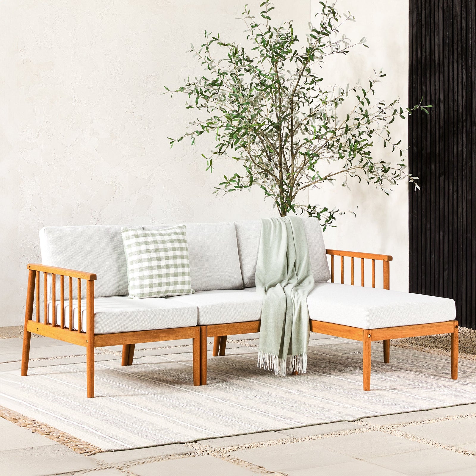 Conjunto modular moderno de 3 piezas en forma de L para exteriores de madera maciza con husillos