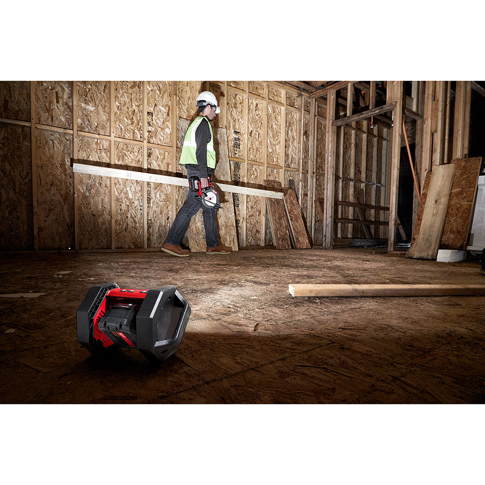 Foco LED Milwaukee 2361-20 M18™