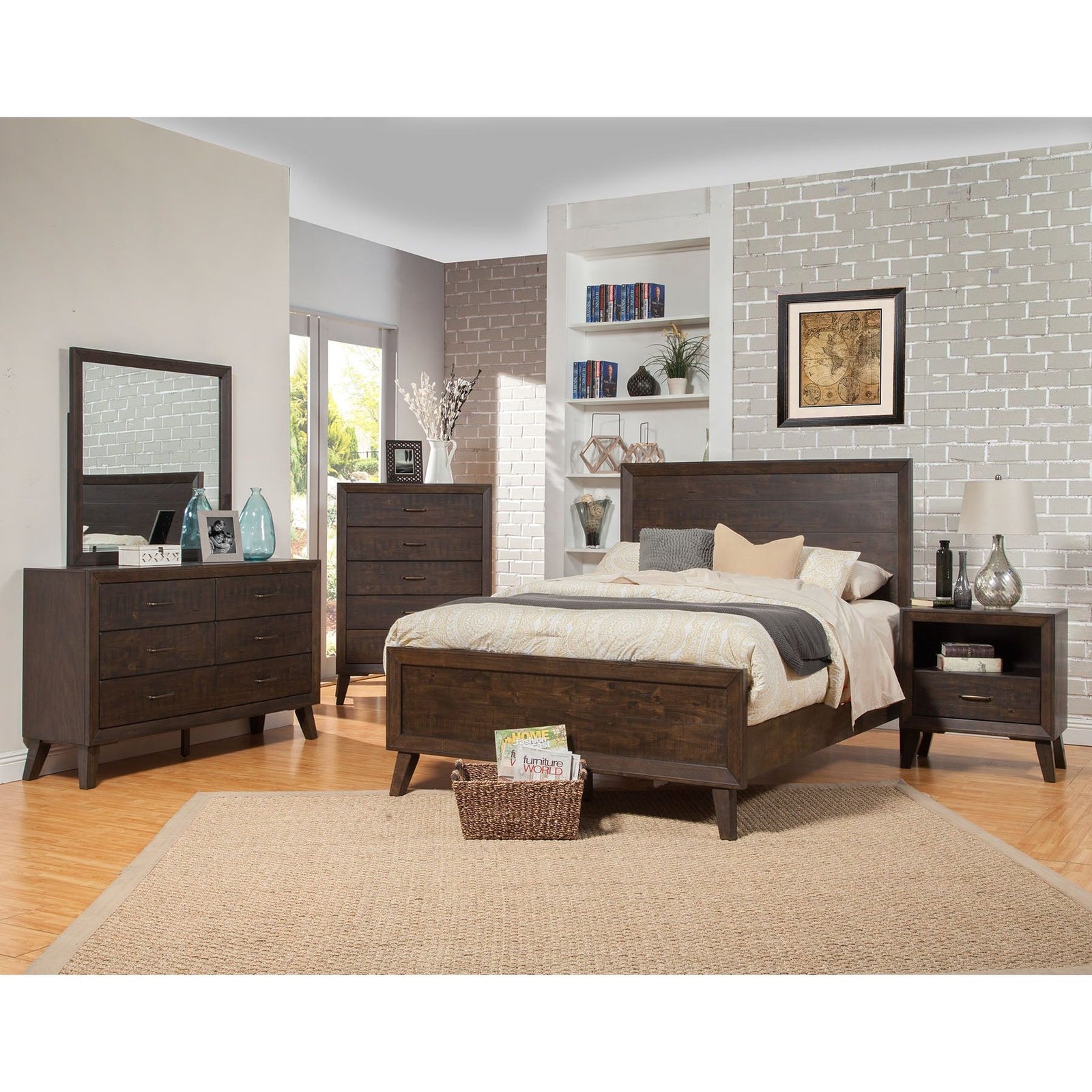Cama Alcott, Tabaco