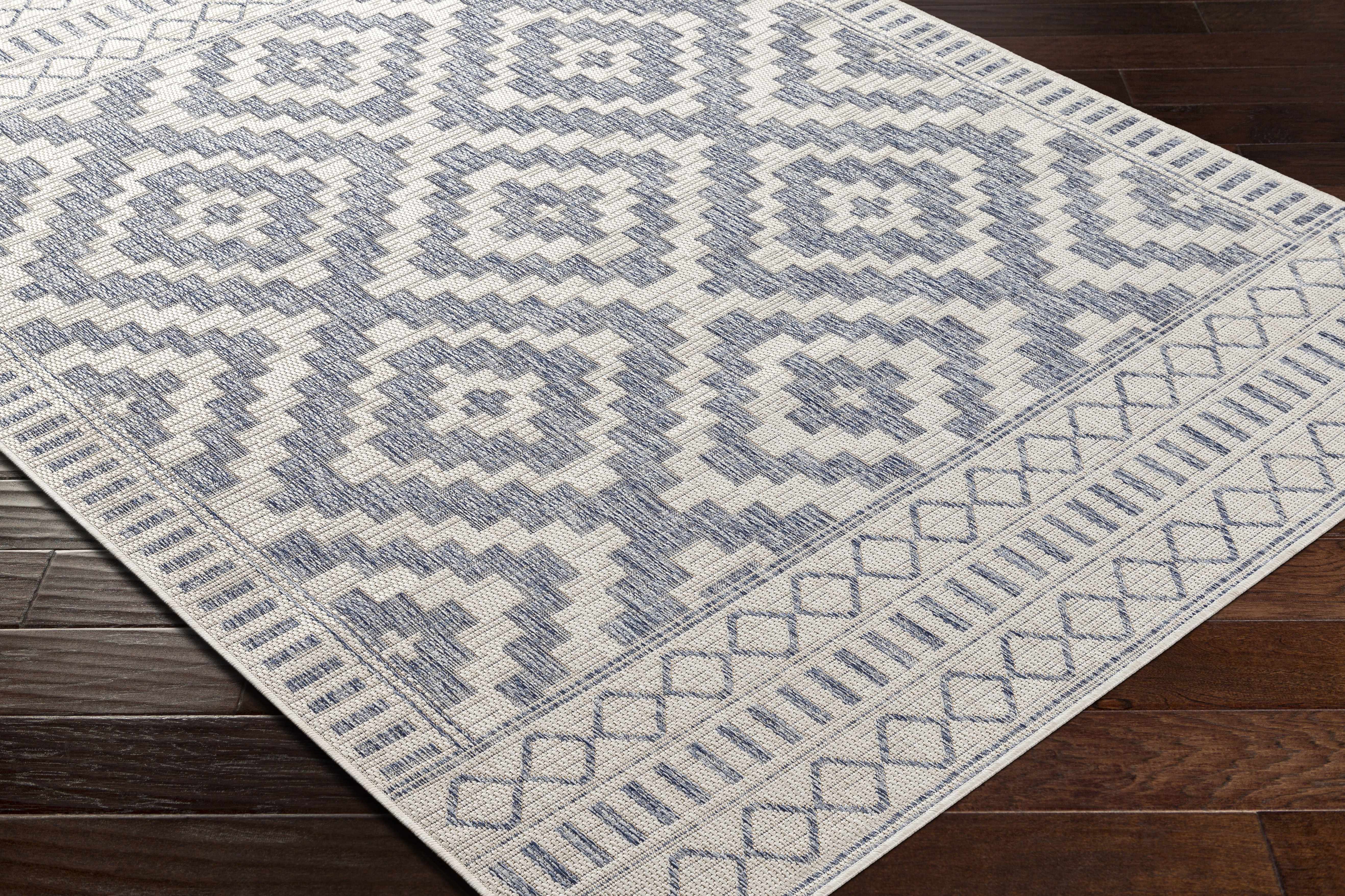 Armenia Indoor & Outdoor Rug Area Rug - Clearance
