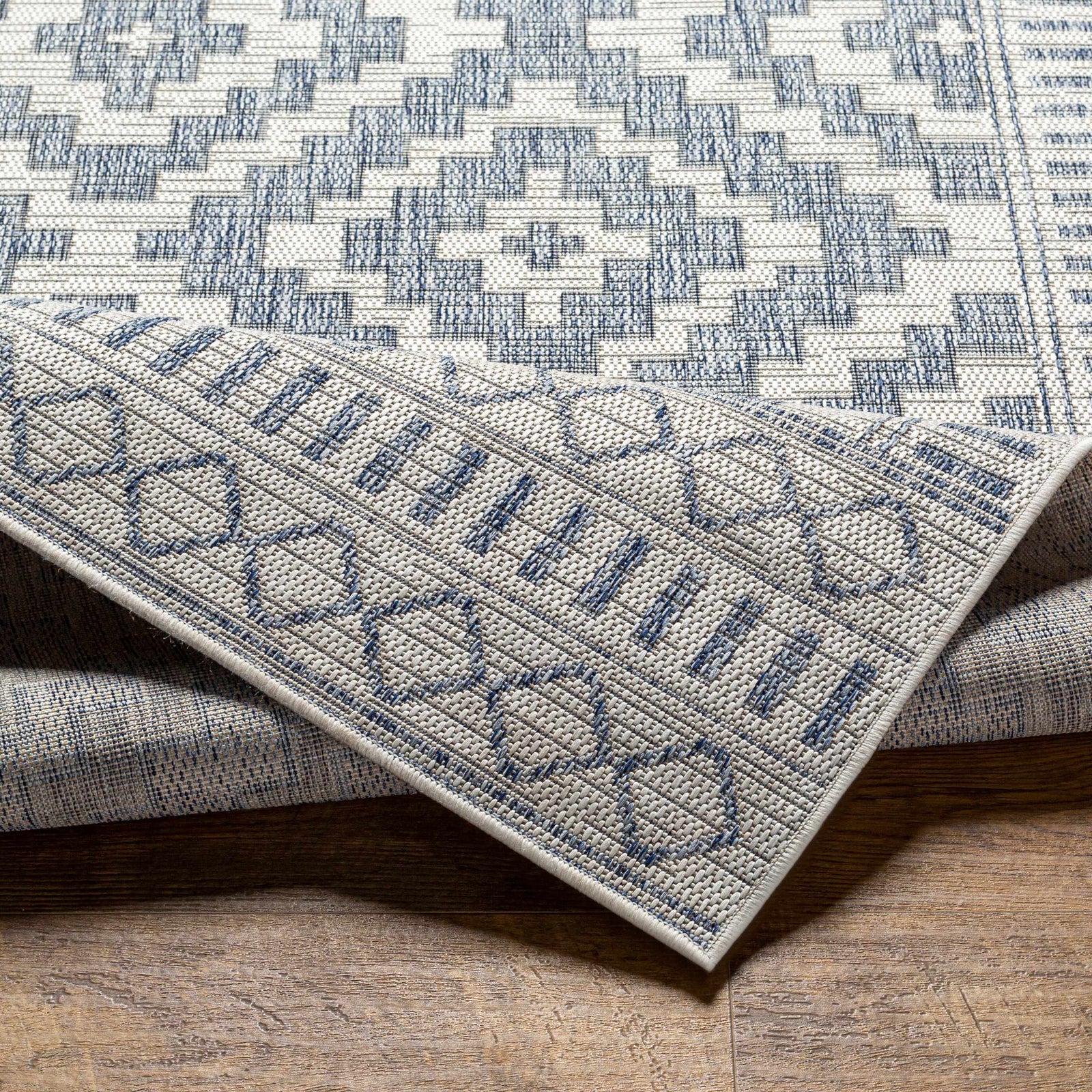 Armenia Indoor & Outdoor Rug Area Rug - Clearance