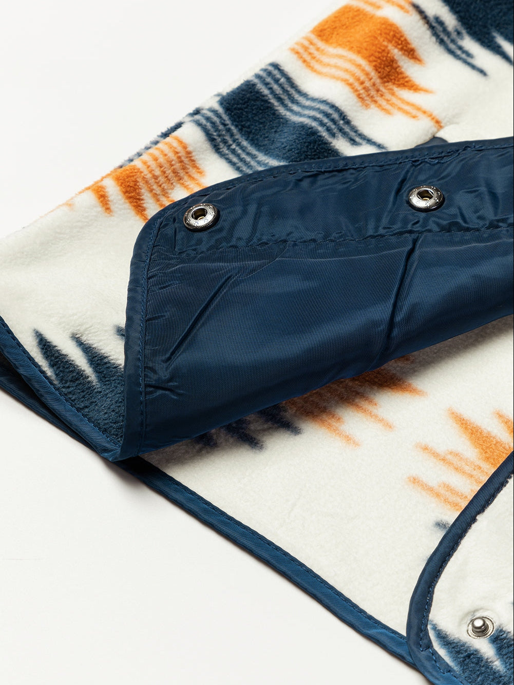 Comfortable Fleece Jacket with Geometric Print