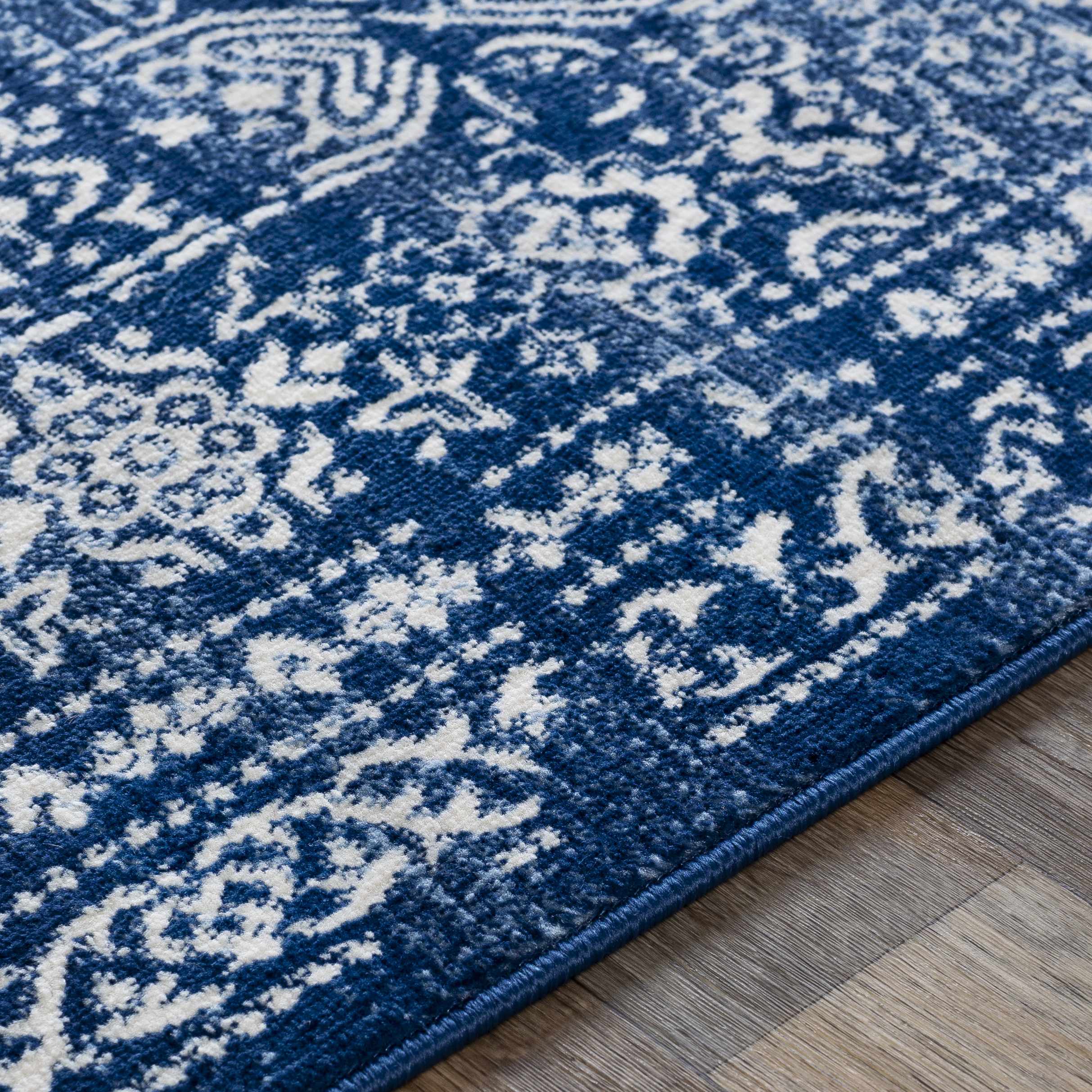 Alfombra azul oscuro Michie - Liquidación