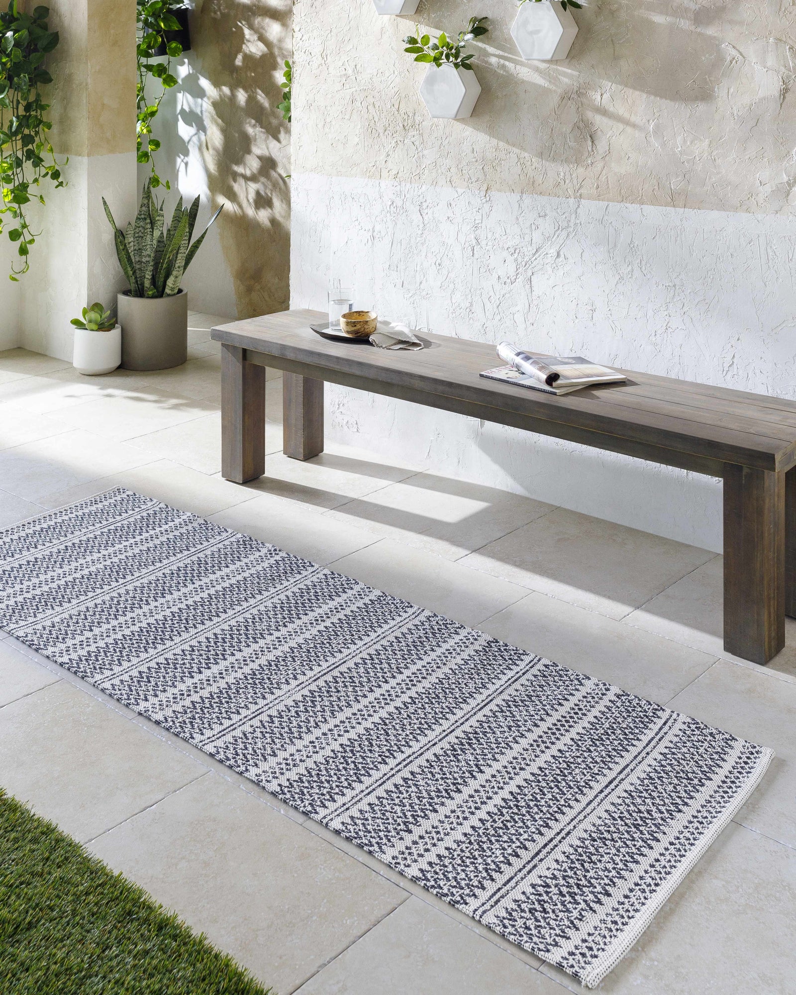 Bewbush Black&White Area Rug - Clearance