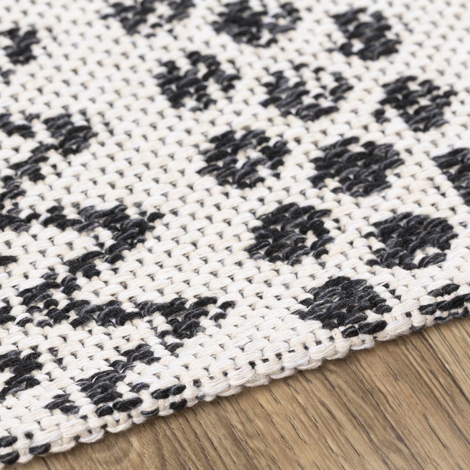 Bewbush Black&White Area Rug - Clearance
