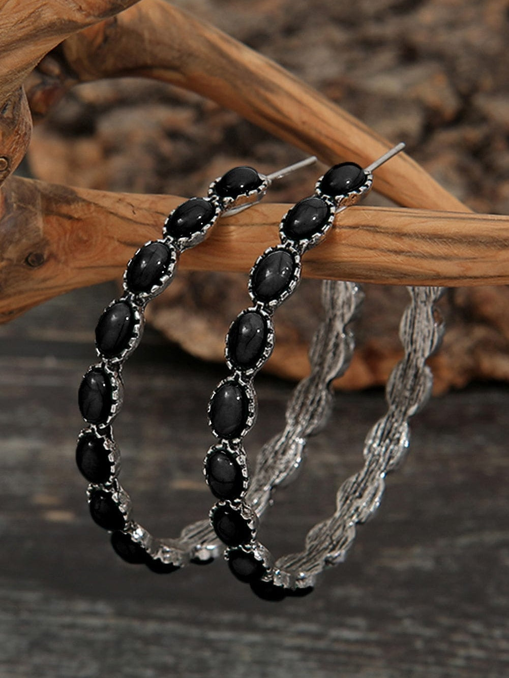 Retro C-shape Earrings with Black Gemstone Accents
