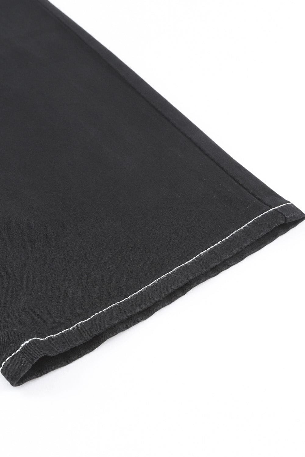 Relaxed Fit Black Cargo Pants