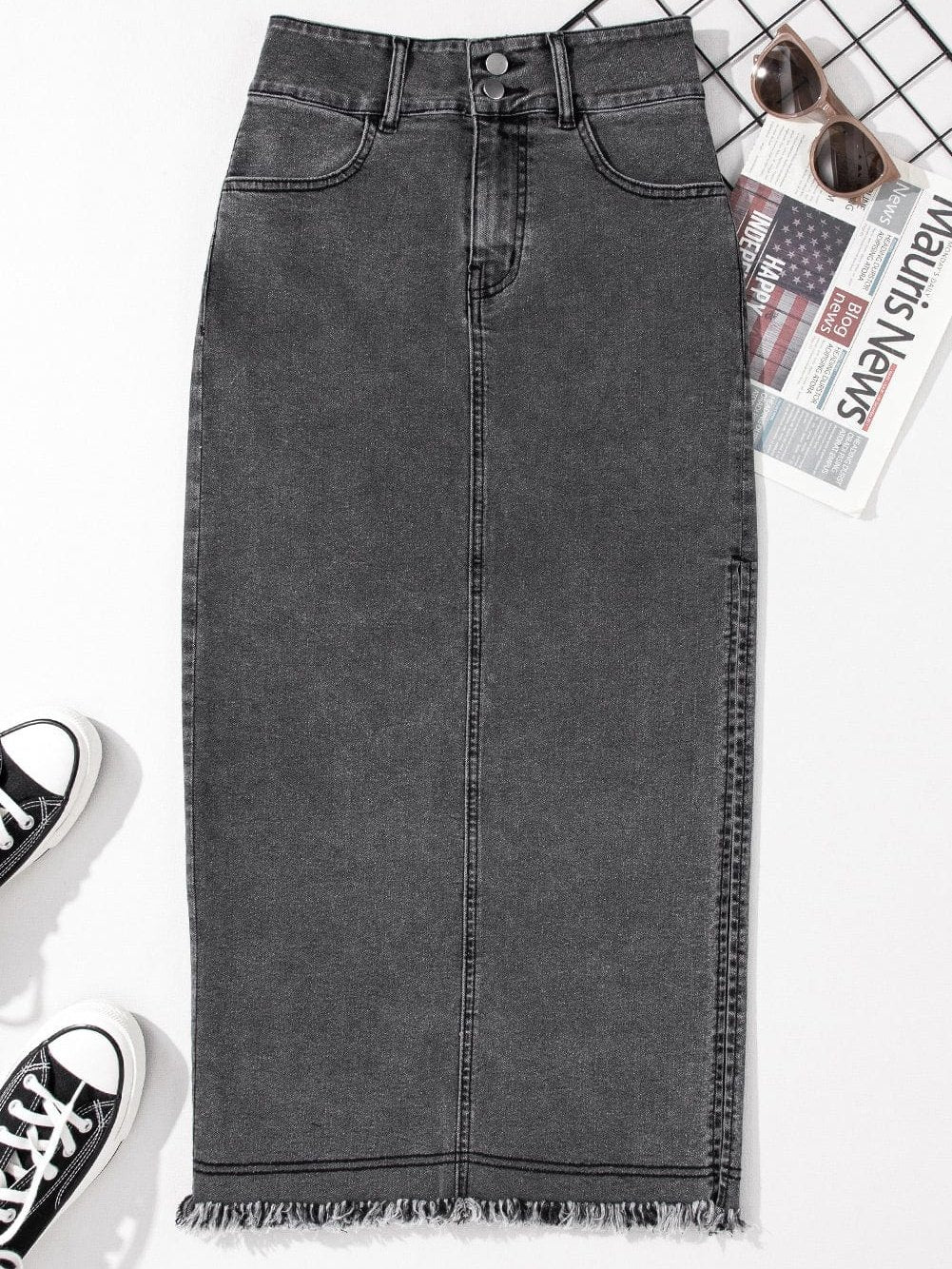 Vintage-Inspired Denim Pencil Skirt with Side Slit