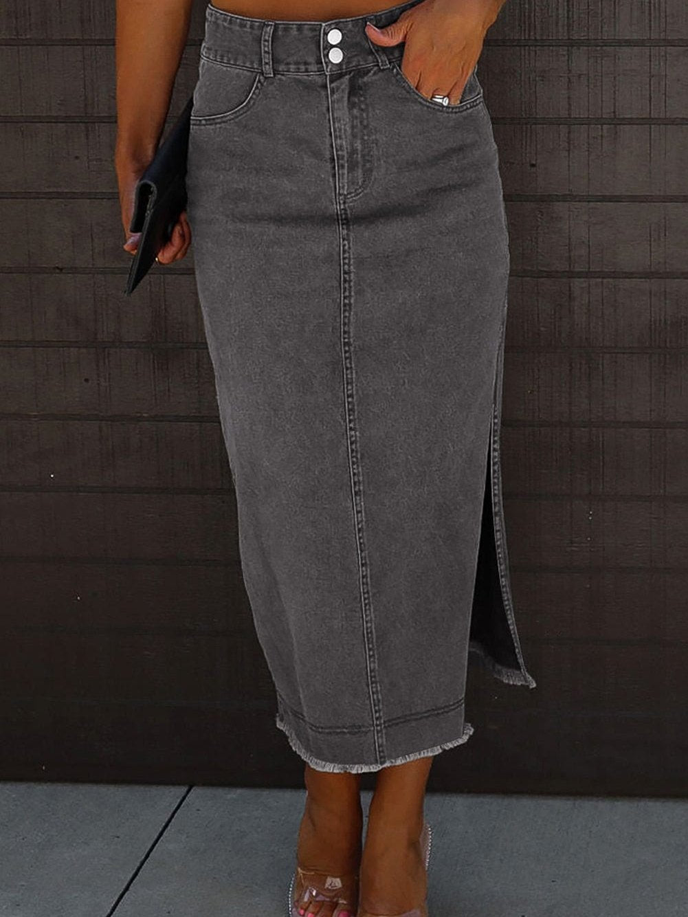 Vintage-Inspired Denim Pencil Skirt with Side Slit
