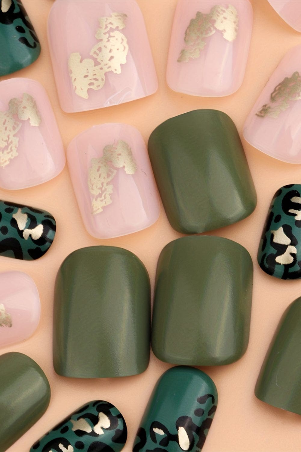 Fashionable Black and Green Leopard Foil Nail Art Sticker Set