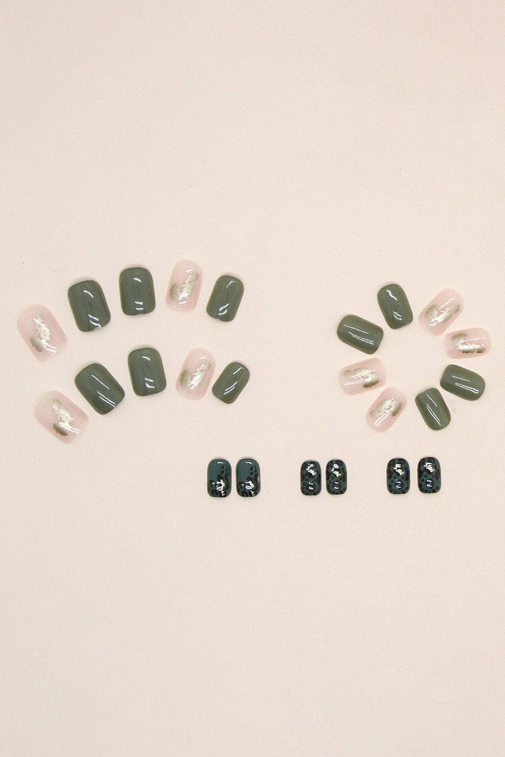 Fashionable Black and Green Leopard Foil Nail Art Sticker Set
