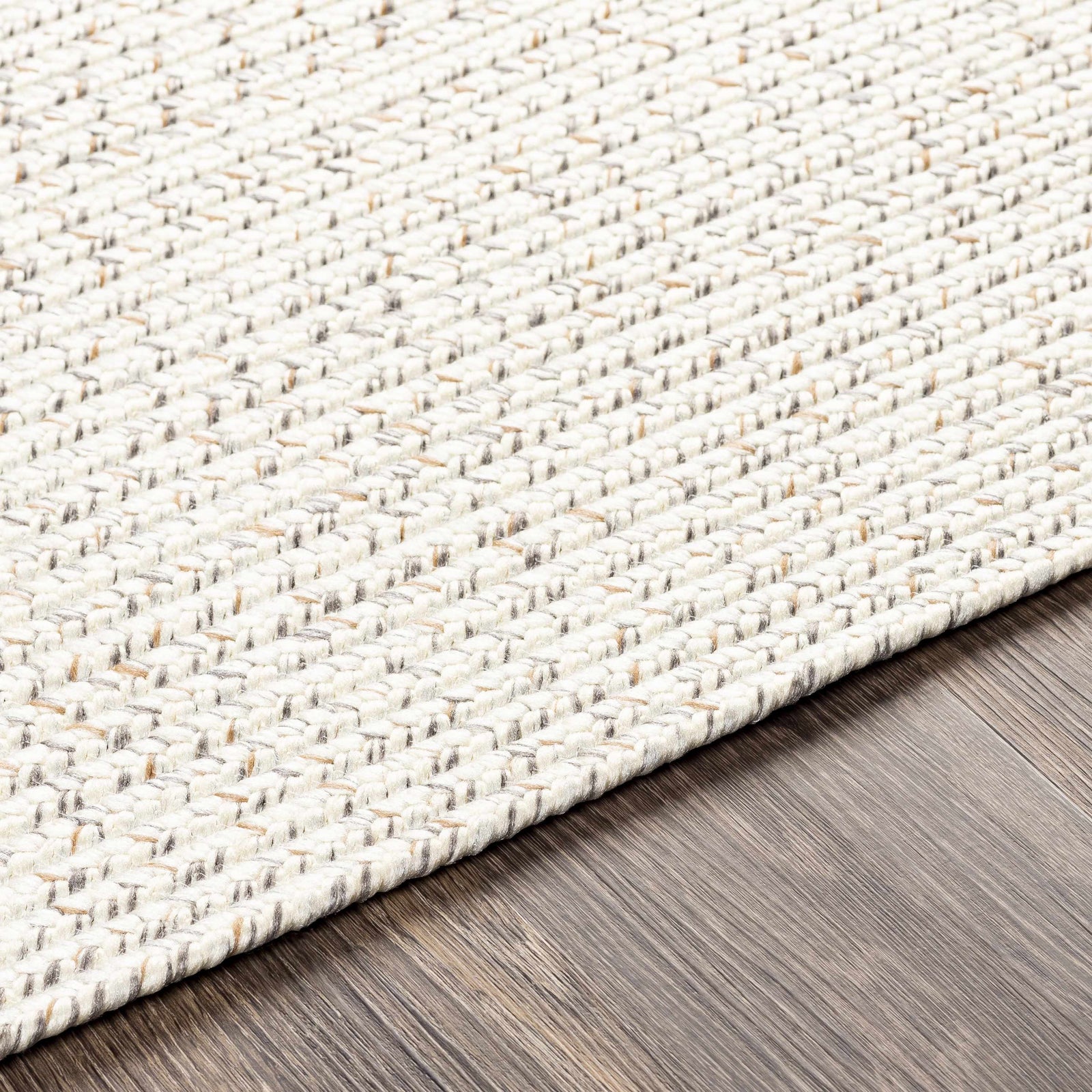 Alfombra trenzada de yute sintético de color beige