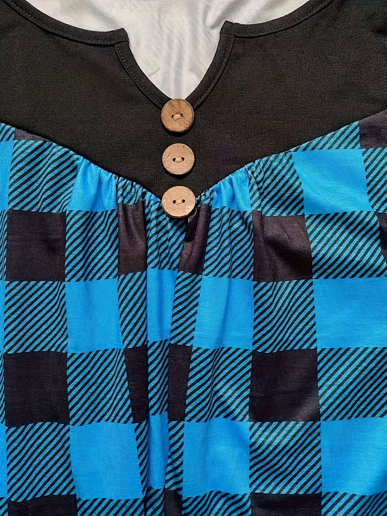 Women's Plaid Print Long Sleeve Button-Down Shirt