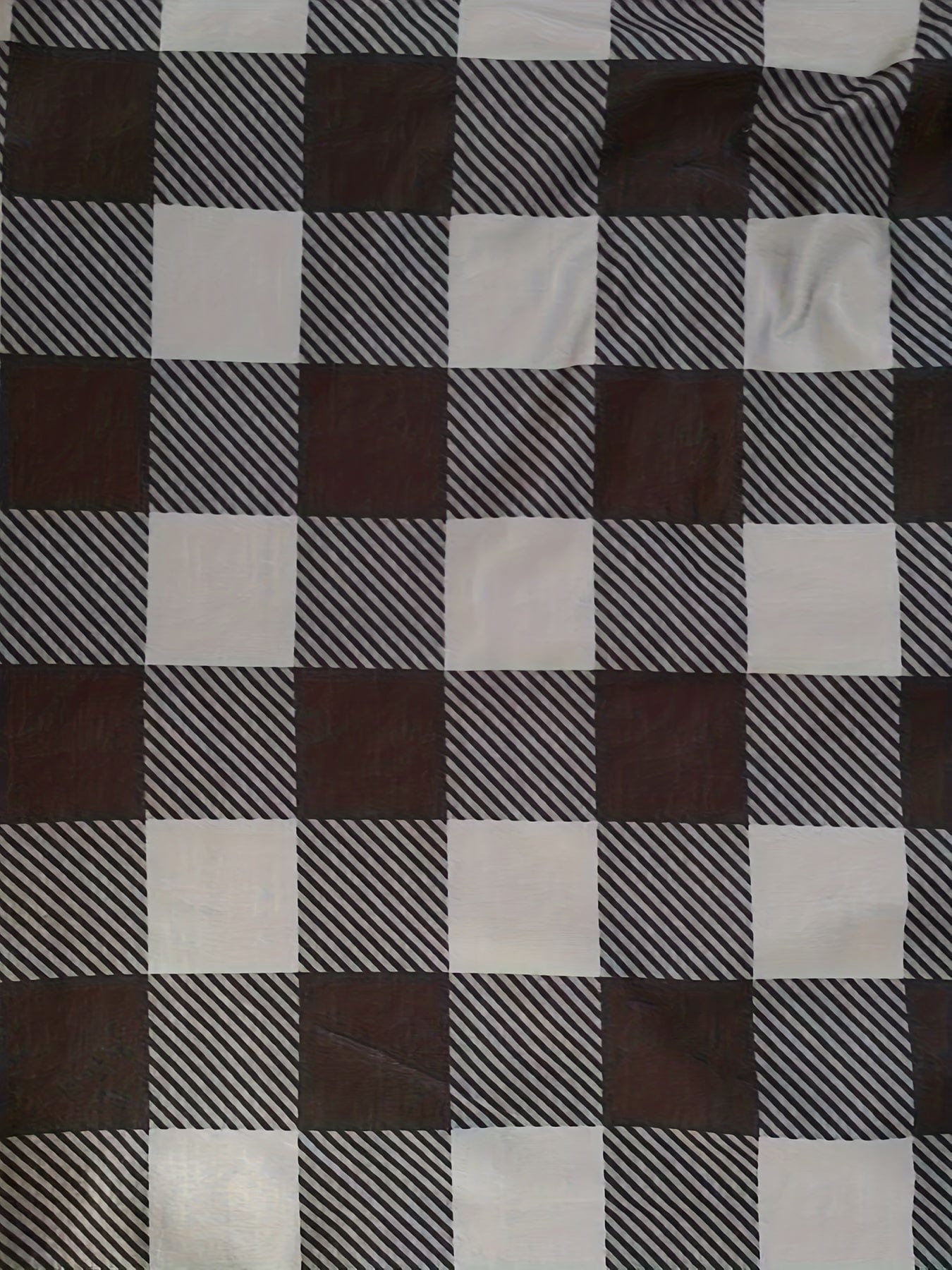 Women's Plaid Print Long Sleeve Button-Down Shirt