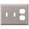 Placa de pared de acero con níquel cepillado Century: 2 palancas y 1 dúplex