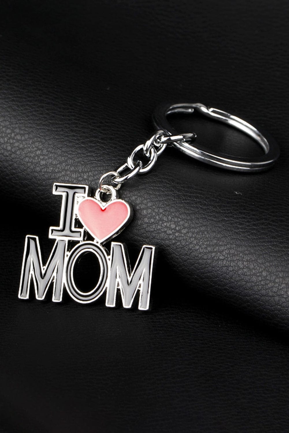 Chic Black Heart-shaped Keychain for Mom's Love