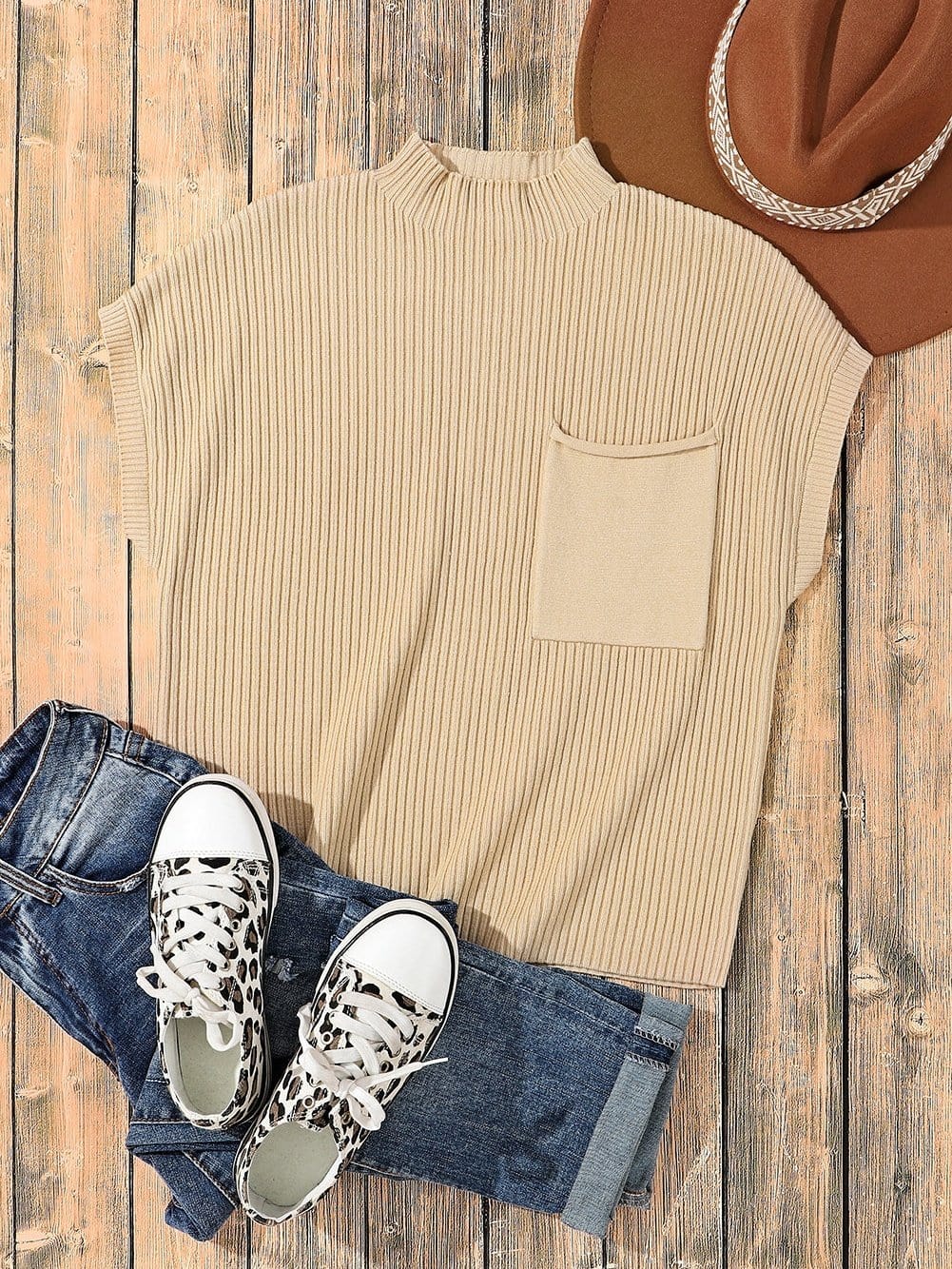 Knit Top with Short Sleeves