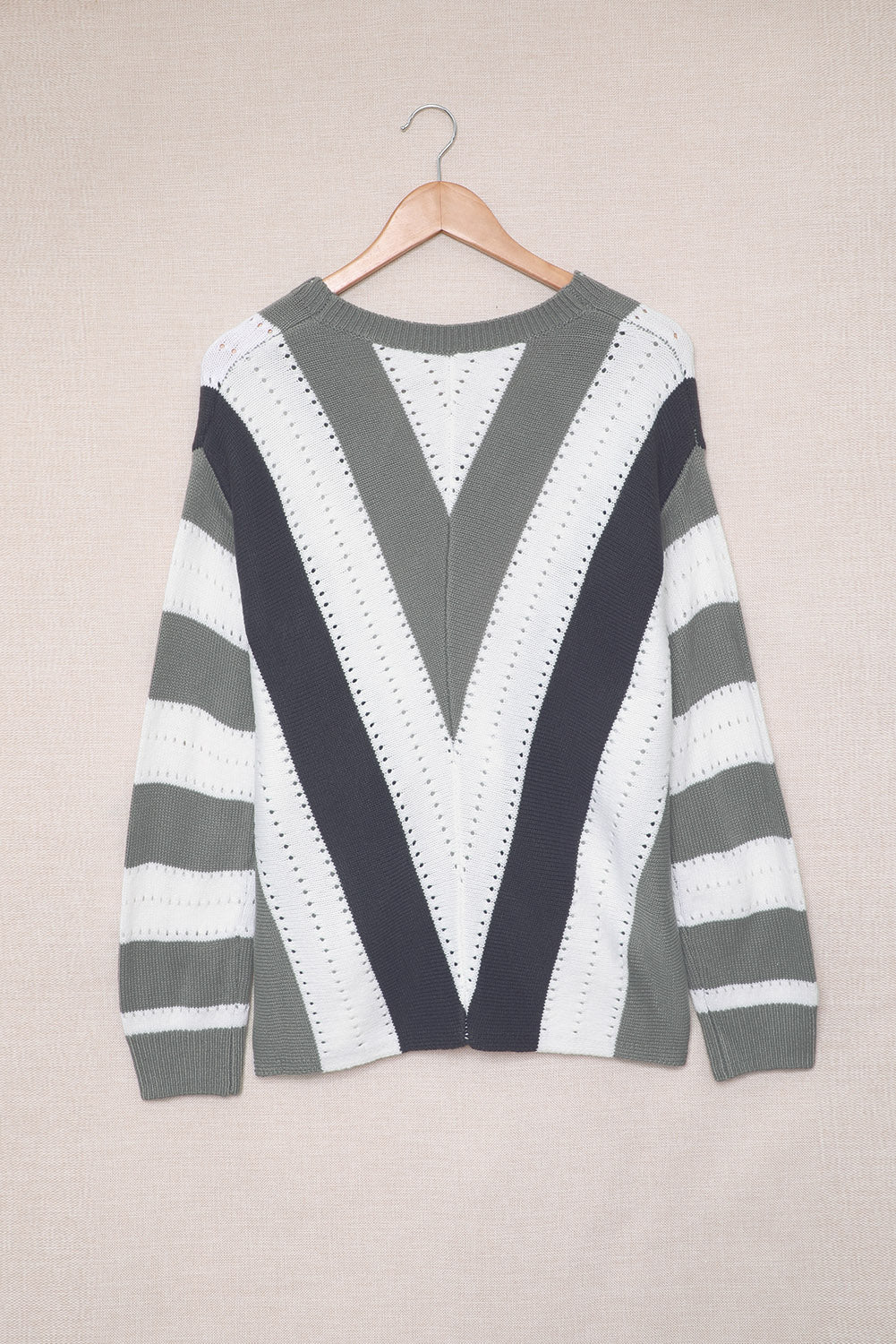 Long Sleeve V-Neck Top with Modern Design