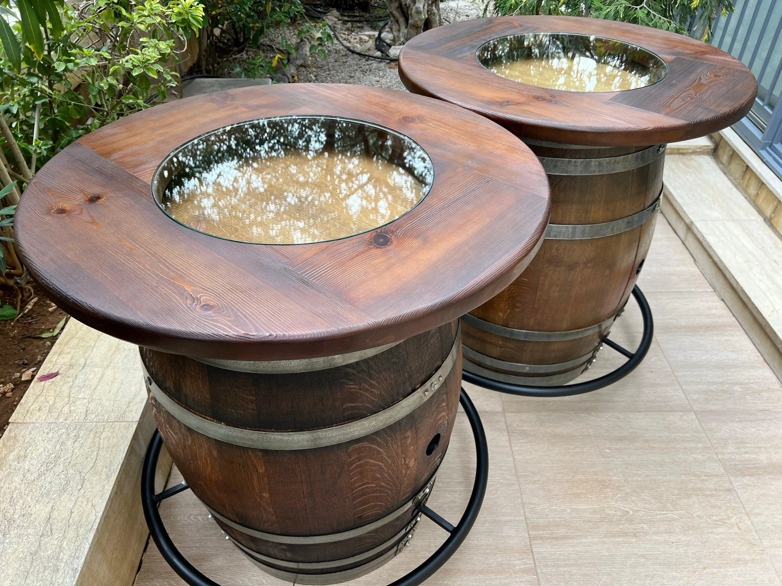 Mesa de bar de roble doble, bar de bourbon, reposapiés cómodo, barra de barril, barra de barril de whisky, mueble bar para vino