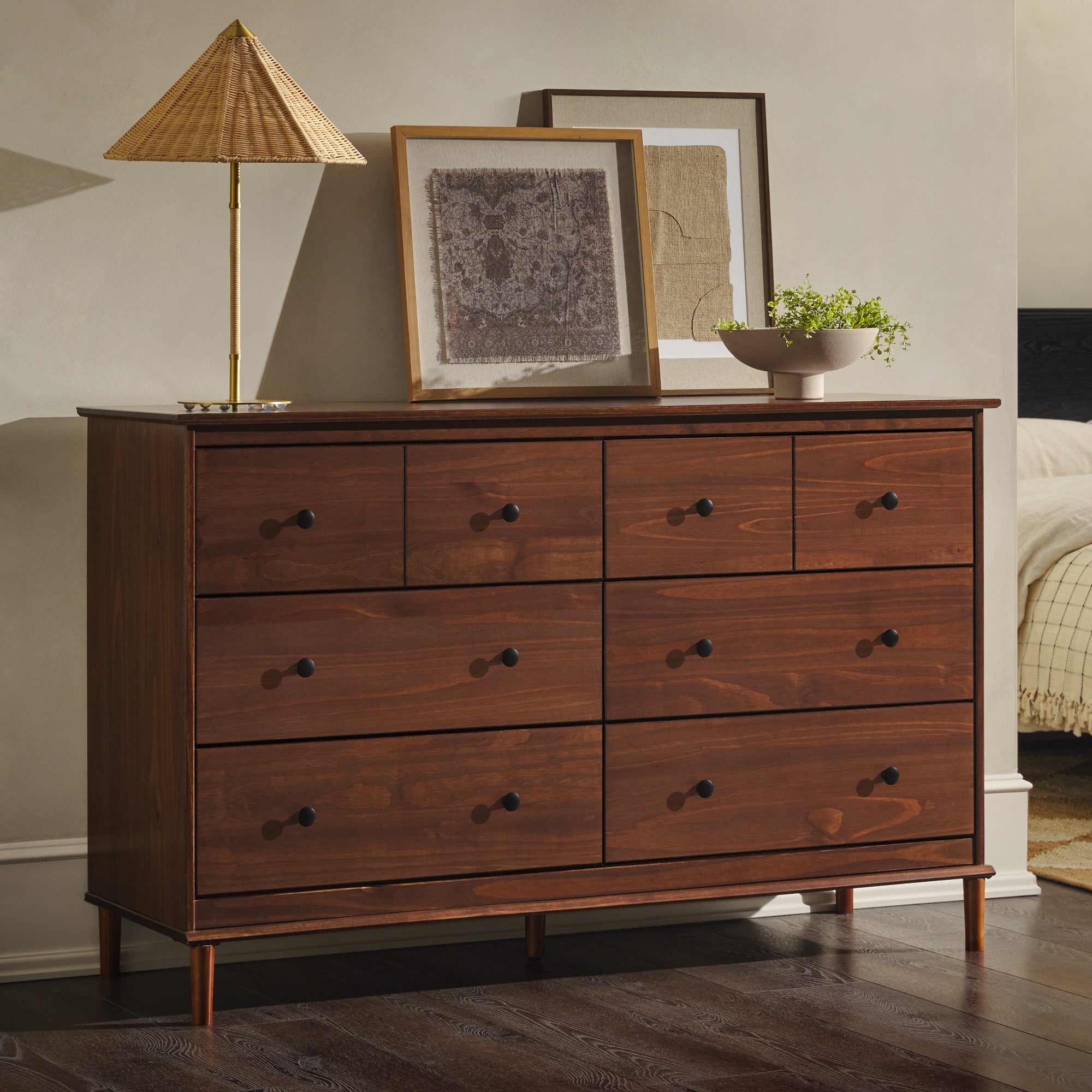 Cómoda de transición de madera maciza Spencer