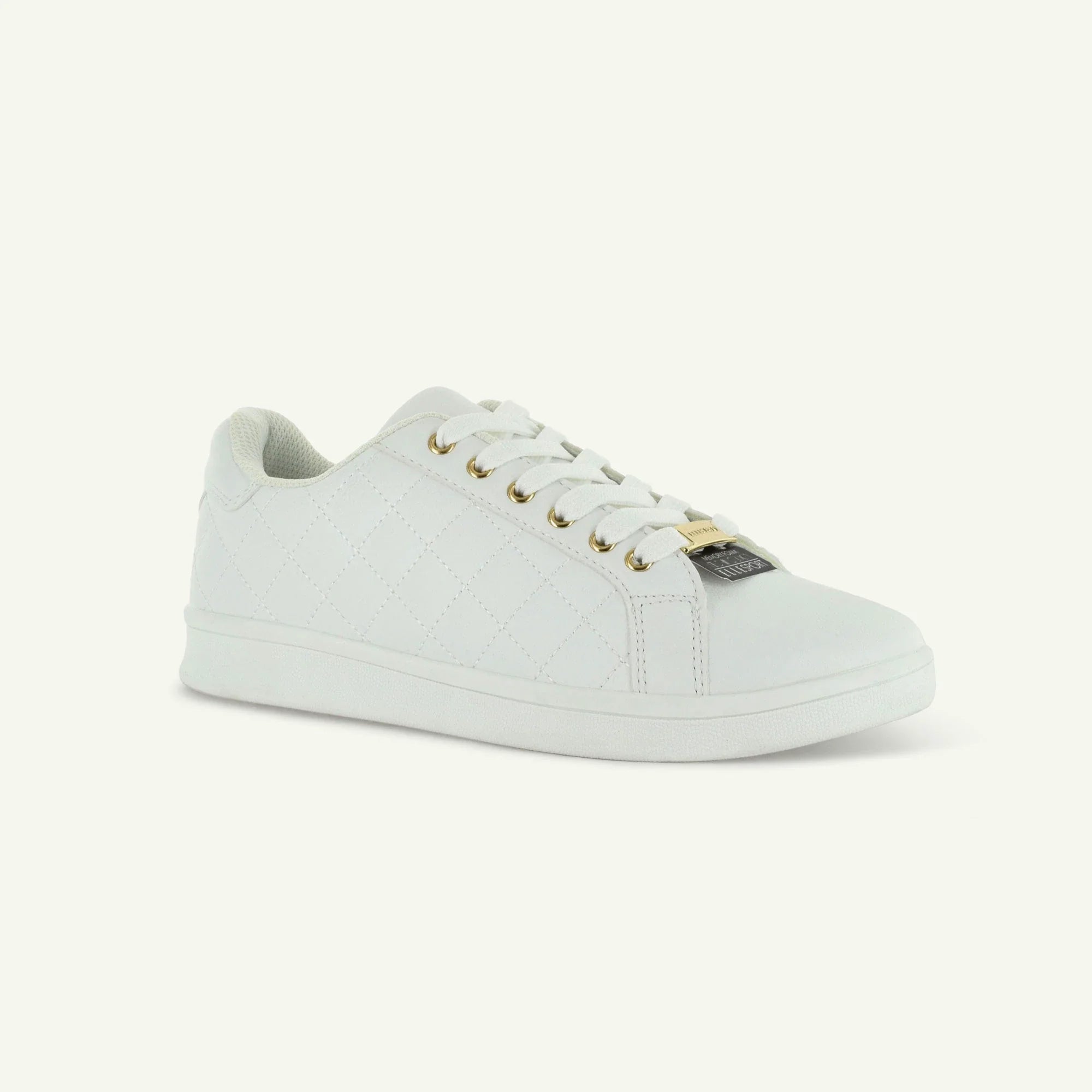 Voltaire: Quilted Court Shoe - White