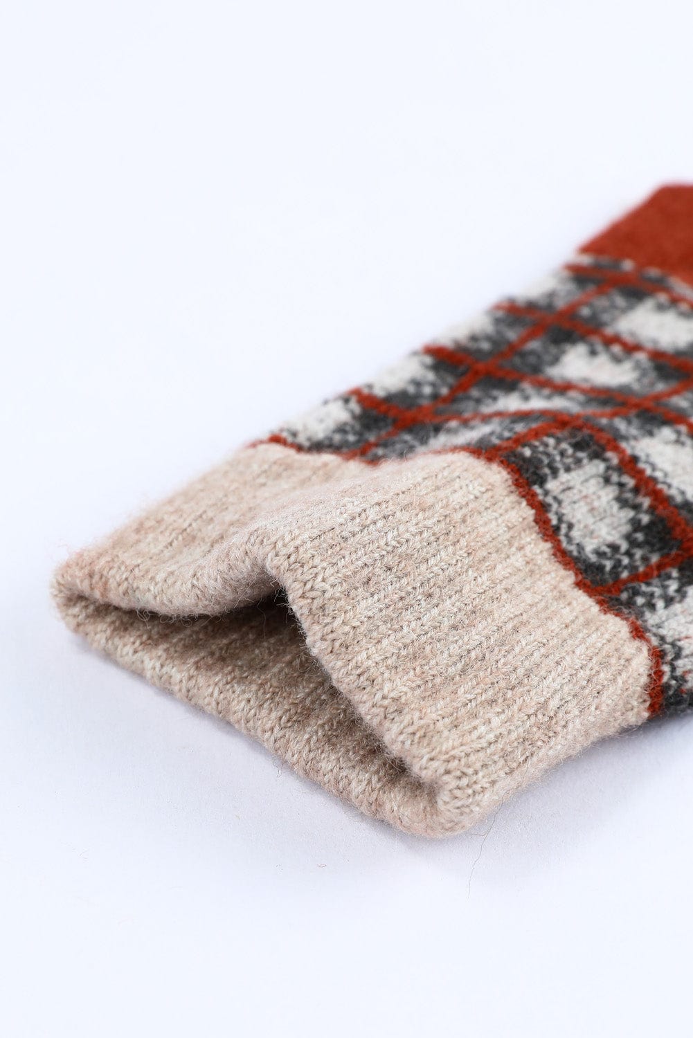 Stylish Red Tartan Touchscreen Winter Gloves