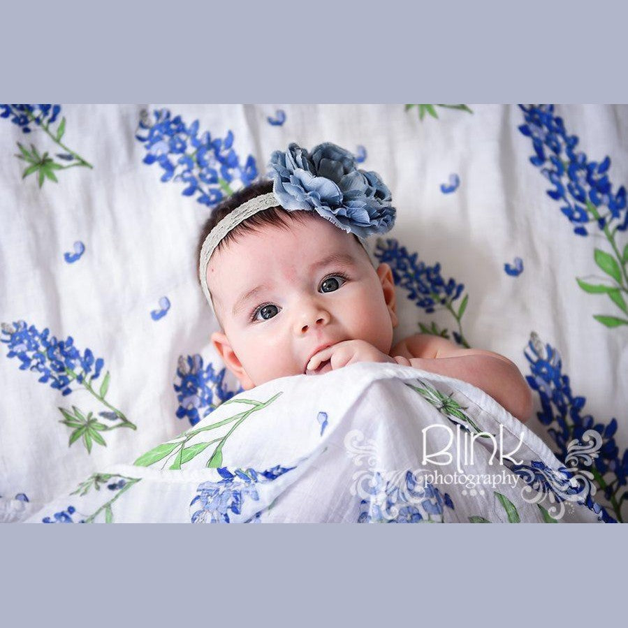 Conjunto de regalo: manta de muselina para bebé Bluebonnets y paño eructador/babero combinado