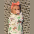 Conjunto de regalo: manta de muselina para envolver al bebé y paño eructador/babero combinados de Florida Baby (floral)