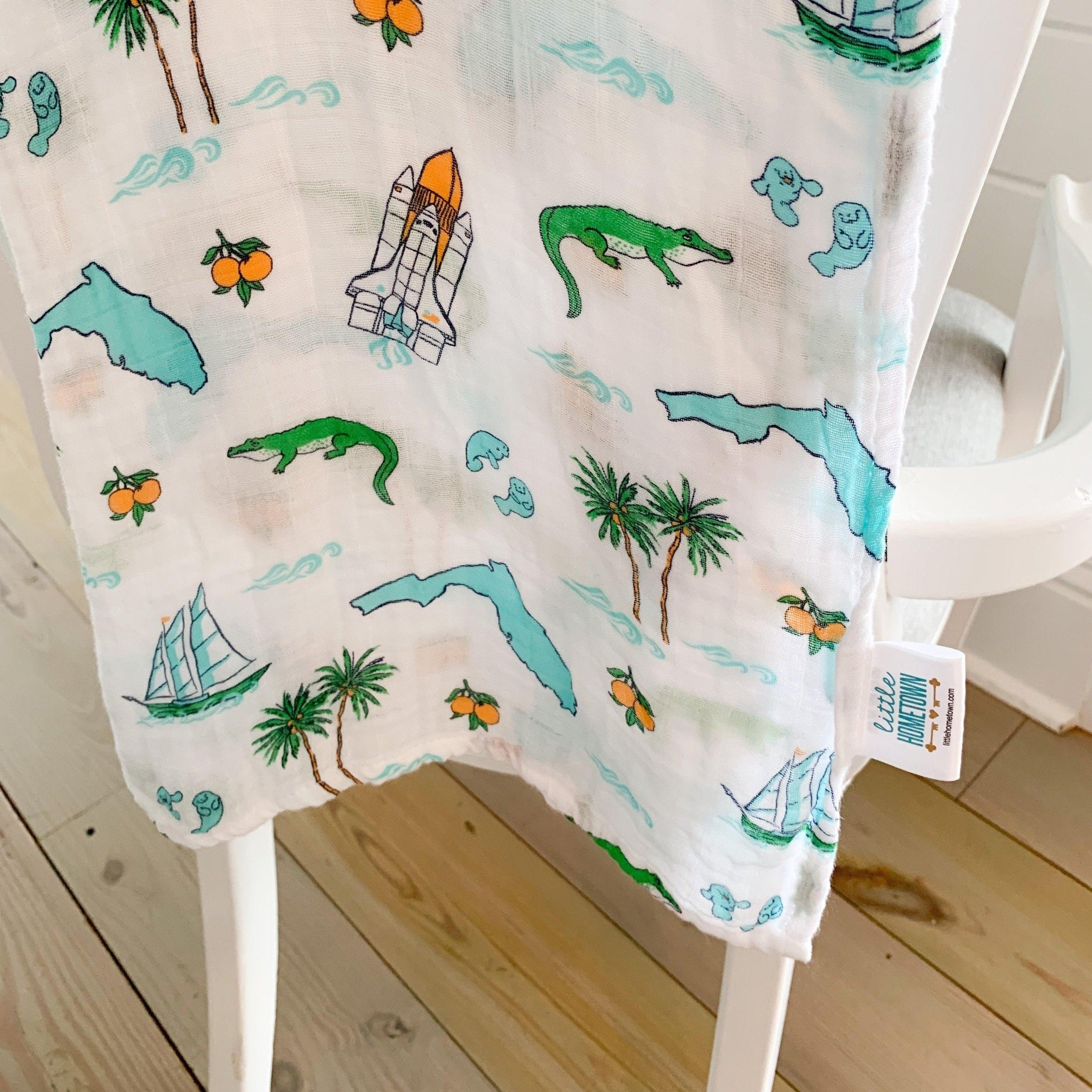 Conjunto de regalo: manta de muselina para envolver al bebé y paño eructador/babero combinados de Florida Baby