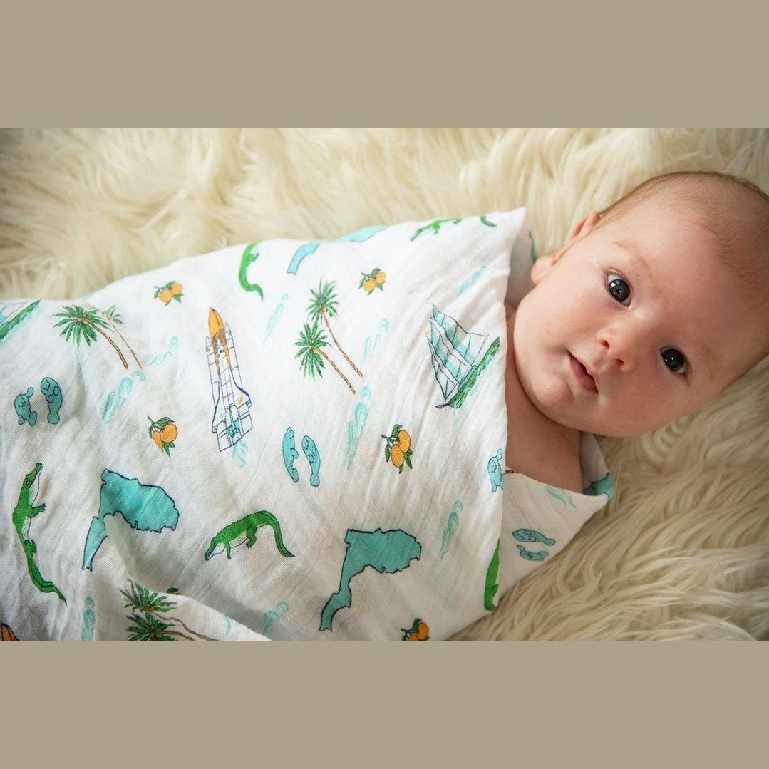 Conjunto de regalo: manta de muselina para envolver al bebé y paño eructador/babero combinados de Florida Baby