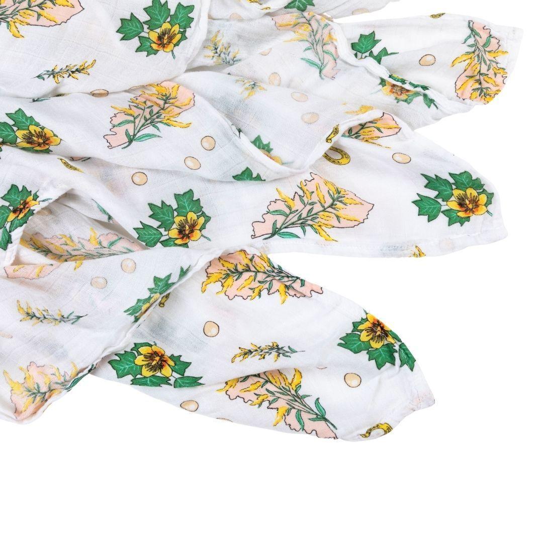 Conjunto de regalo: manta de muselina para envolver al bebé y paño para eructar/babero combinados de Kentucky Baby (floral)
