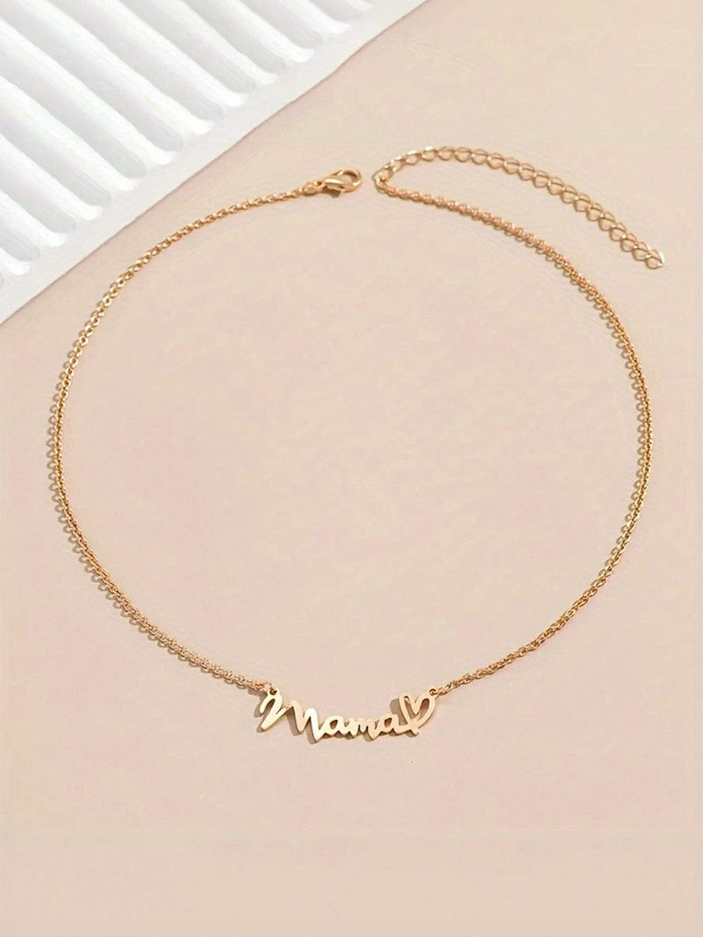 Golden Heart Mama Pendant Necklace with Chain
