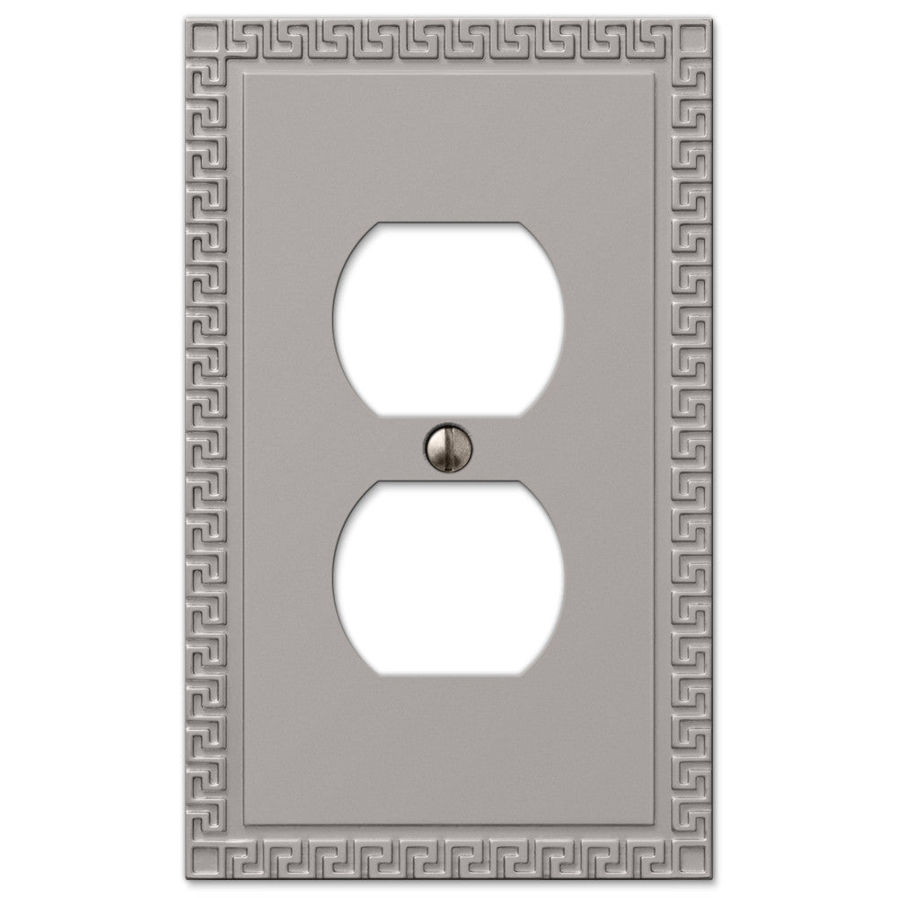 Placa de pared dúplex de níquel satinado con llave griega
