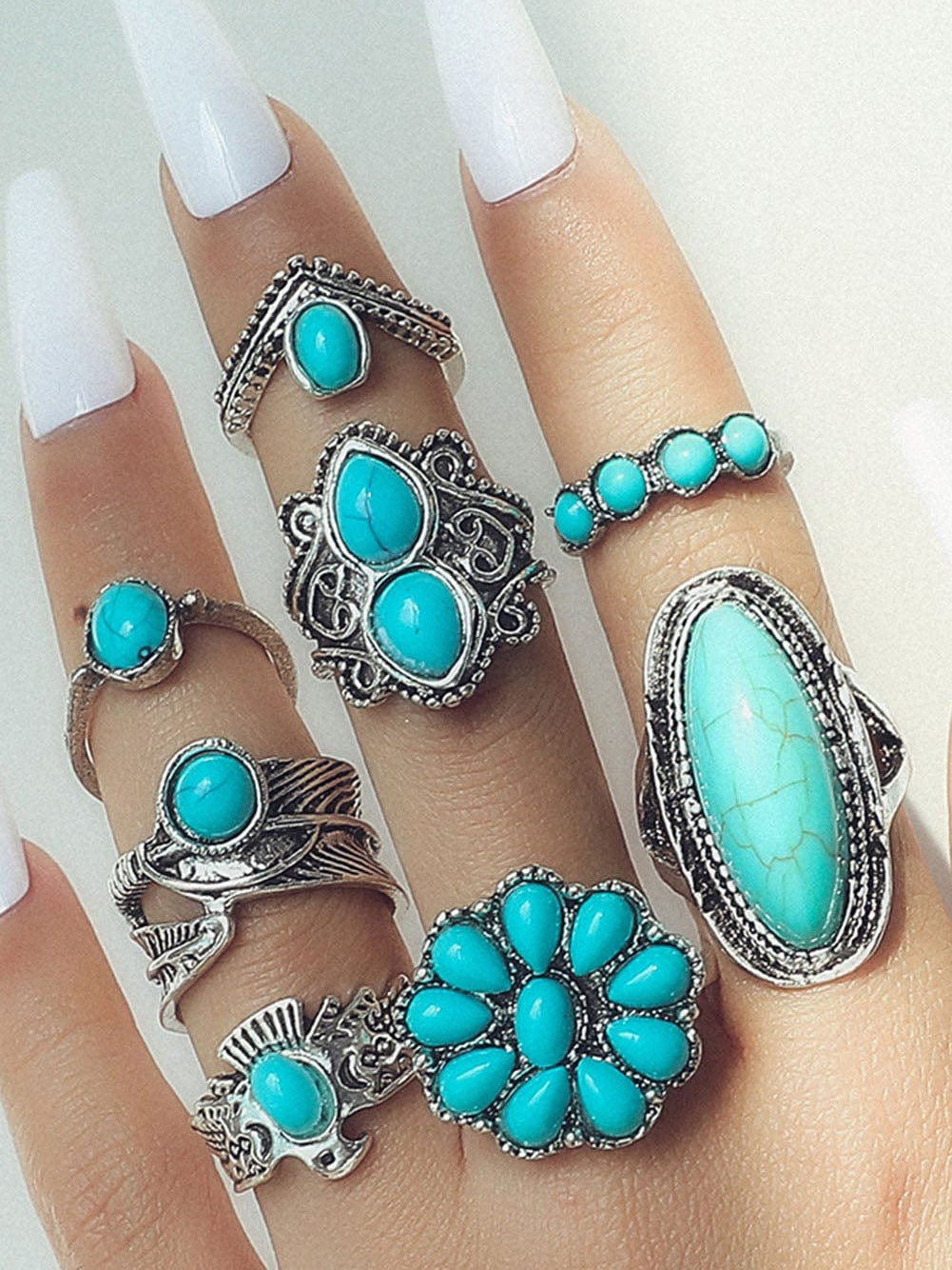 Elegant Turquoise Western Vintage 8-Ring Set