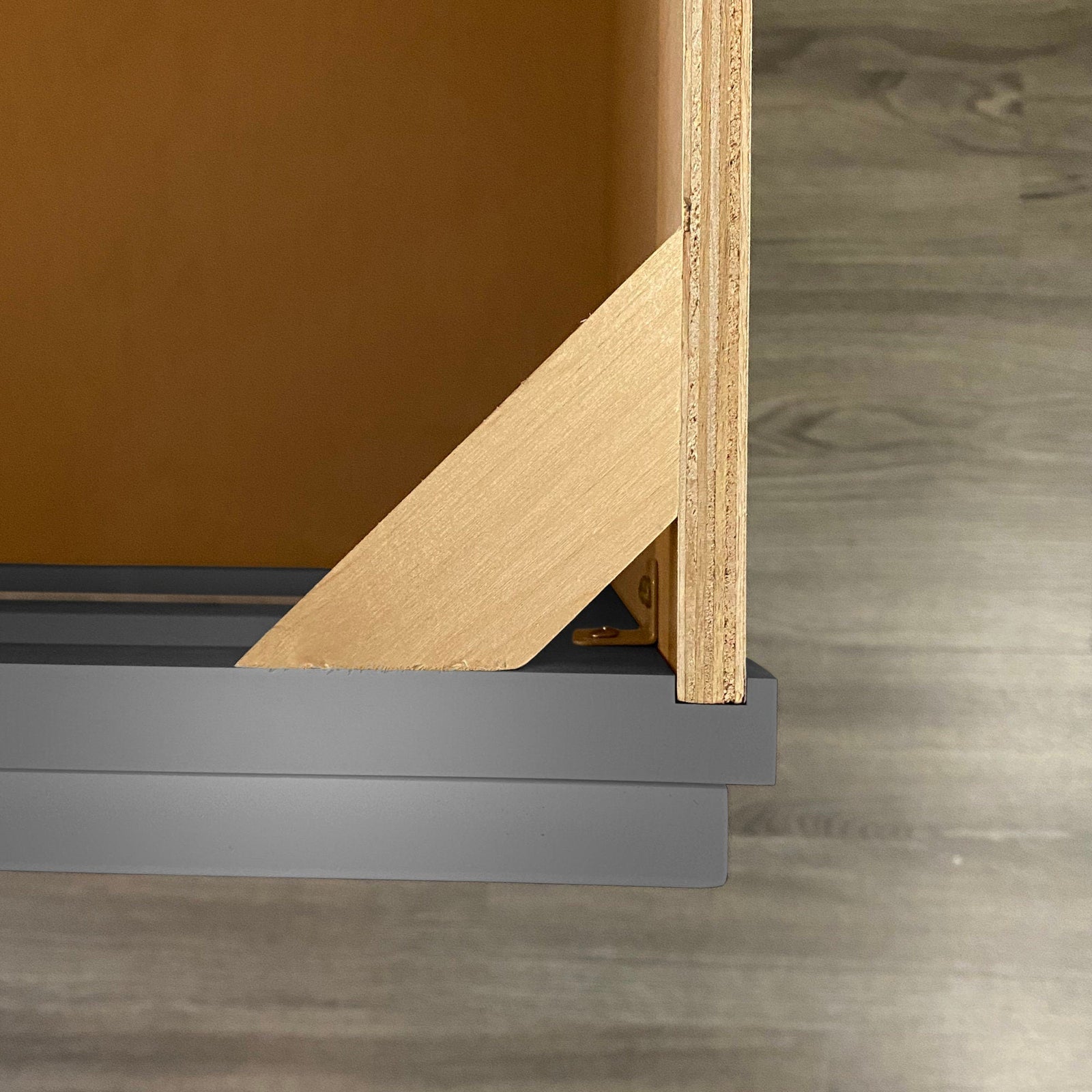 Mueble de baño gris Shaker de 30 pulgadas con lavabo individual y cajones a la derecha