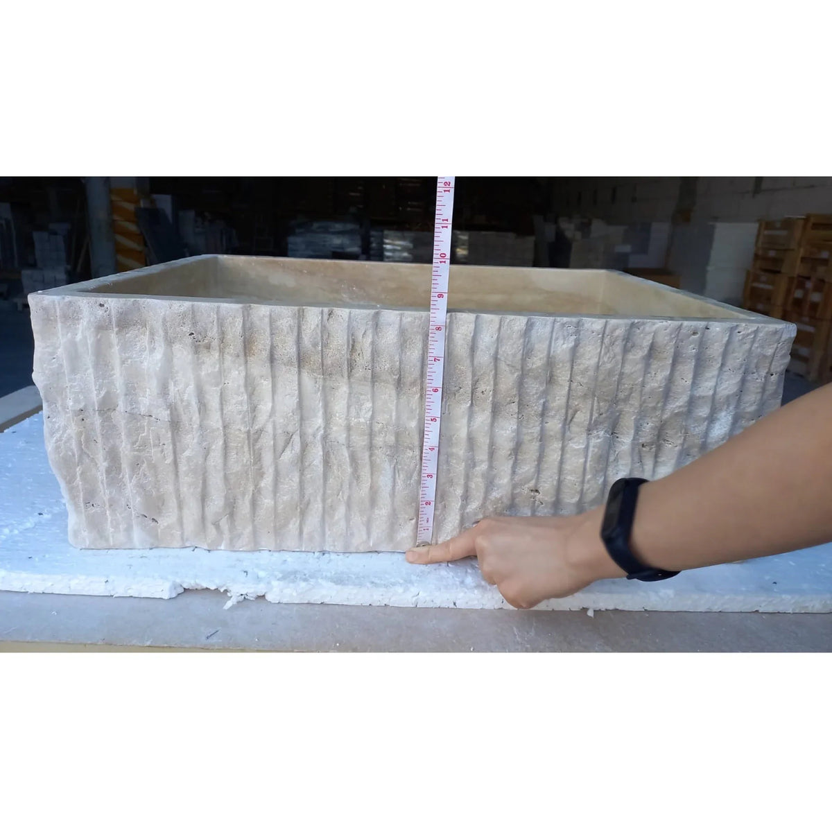 Lavabo rectangular de travertino de piedra natural sobre lavabo de baño (ancho) 23