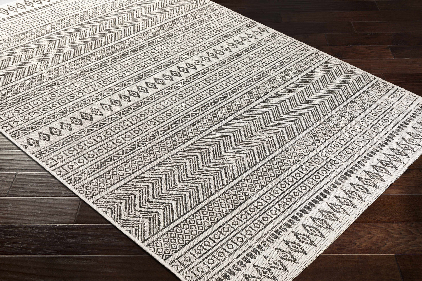 Alfombra para exteriores en blanco y negro de Imboden